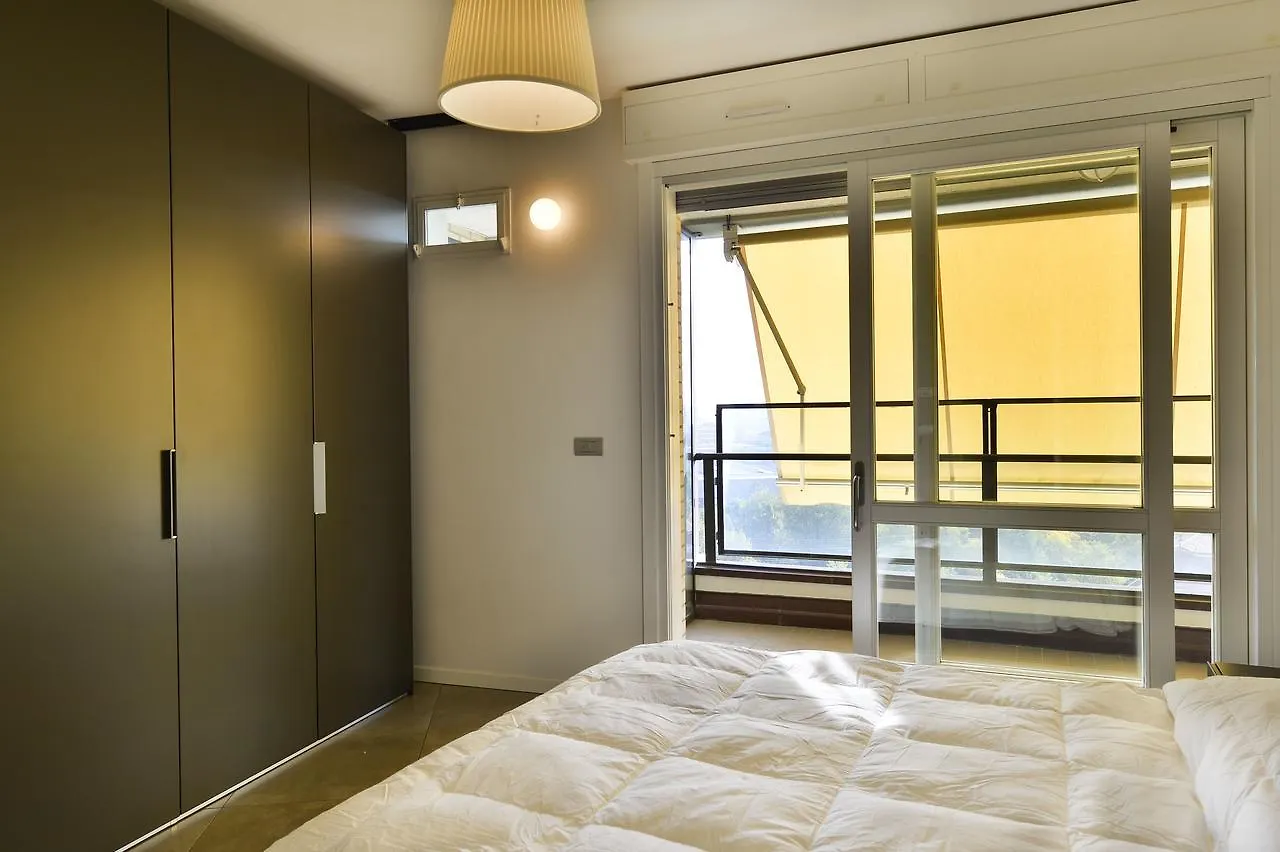 דירות בולוניה Getthekey Eco Tower